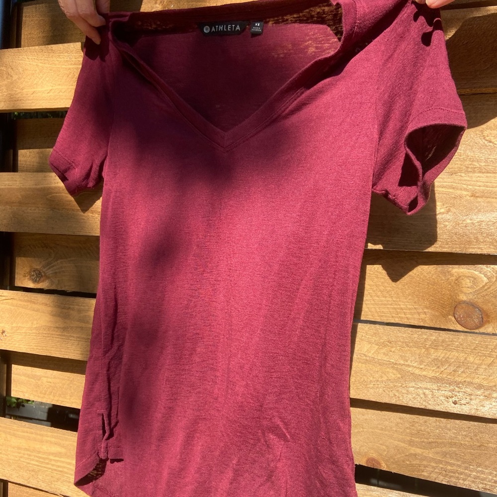 Athleta Tee
